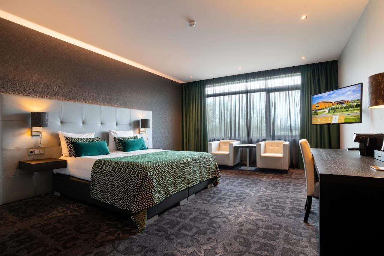 Van Der Valk Hotel Almere Luaran gambar