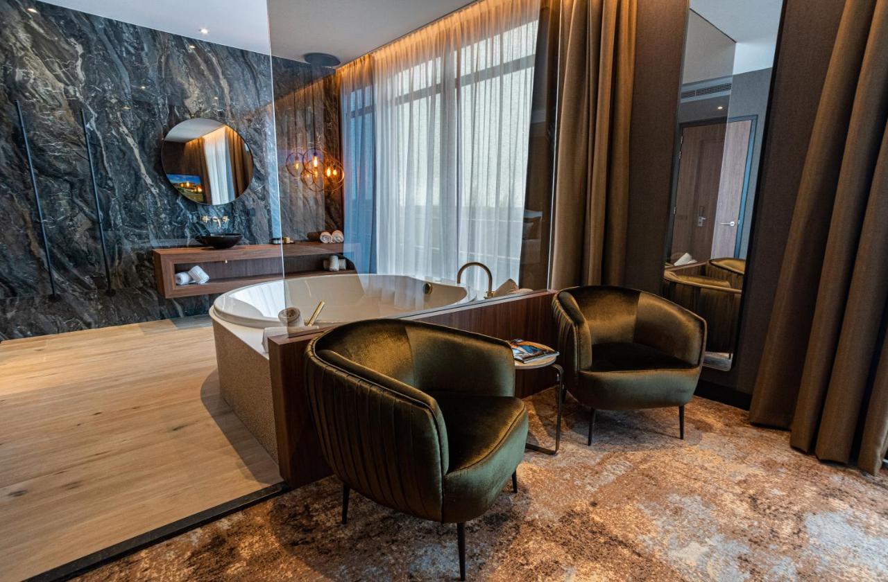 Van Der Valk Hotel Almere Luaran gambar