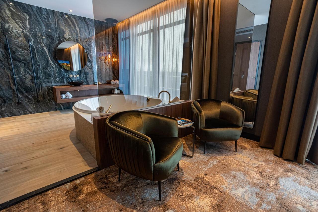 Van Der Valk Hotel Almere Luaran gambar