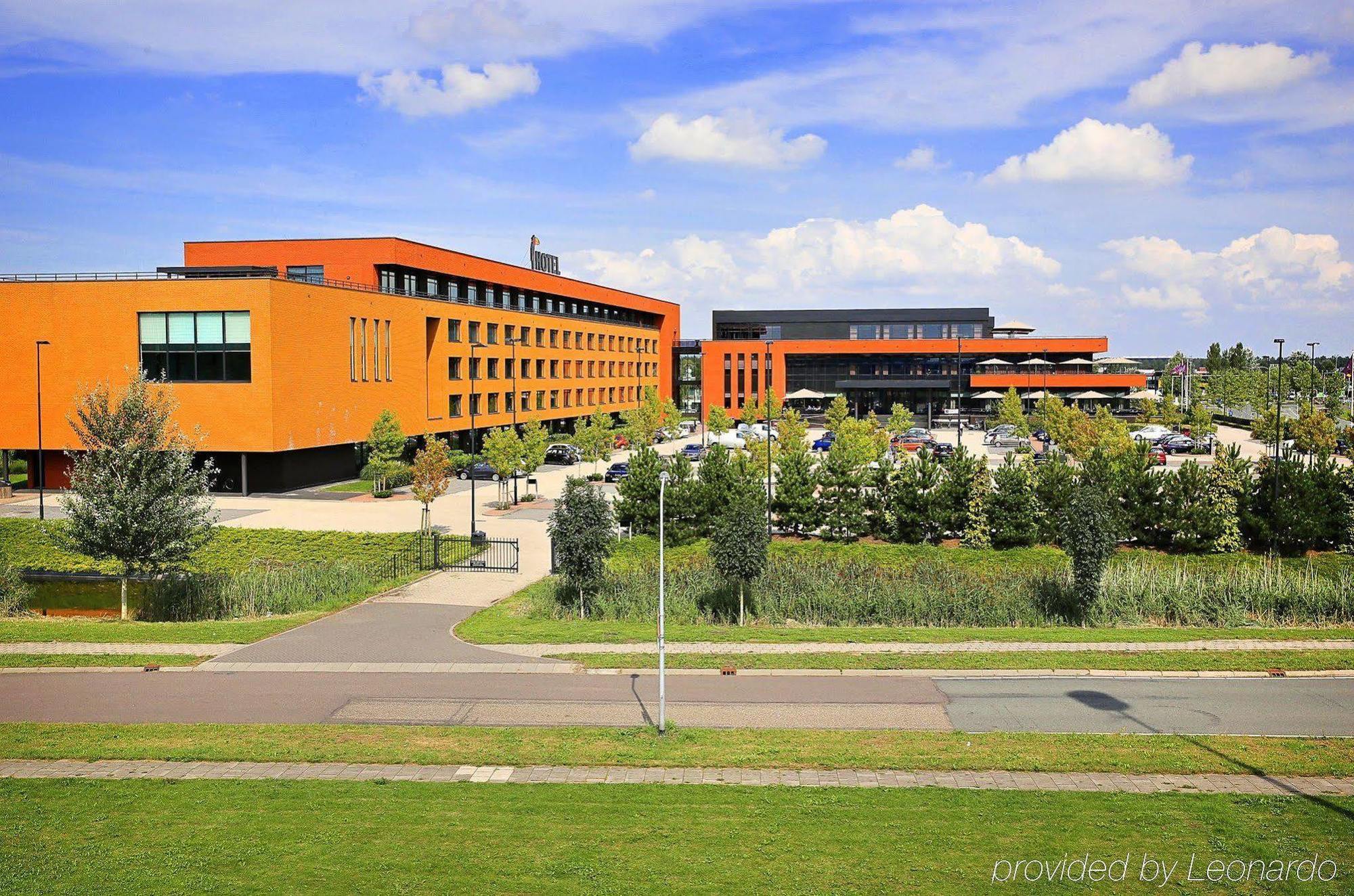 Van Der Valk Hotel Almere Luaran gambar