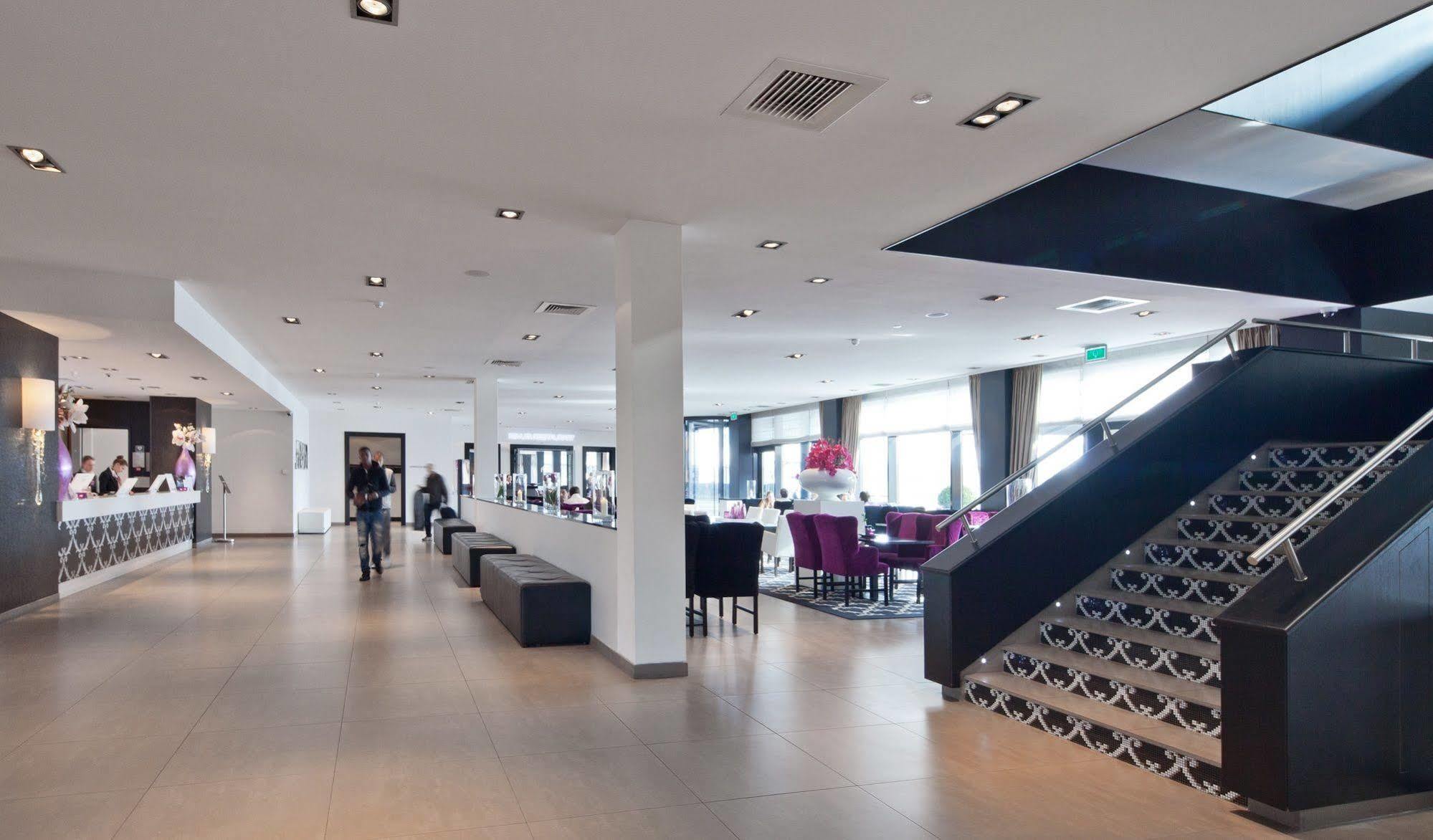 Van Der Valk Hotel Almere Luaran gambar