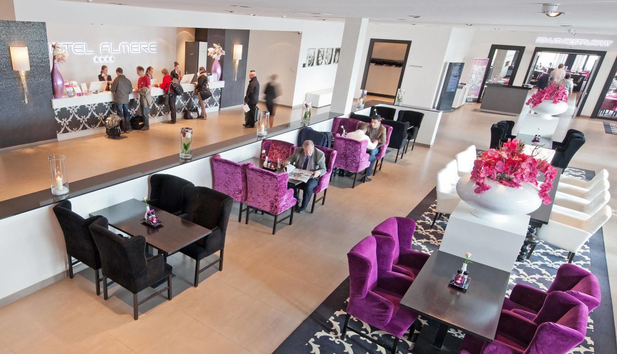 Van Der Valk Hotel Almere Luaran gambar