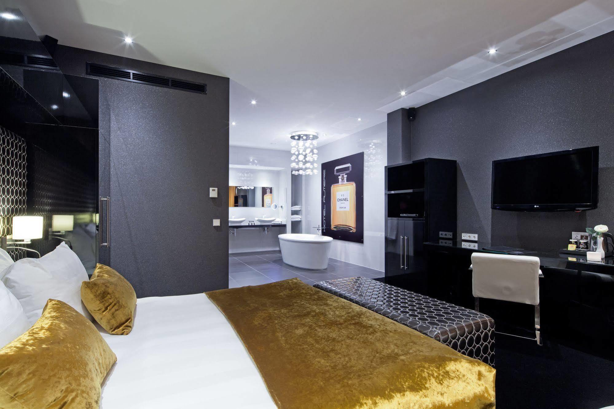 Van Der Valk Hotel Almere Luaran gambar