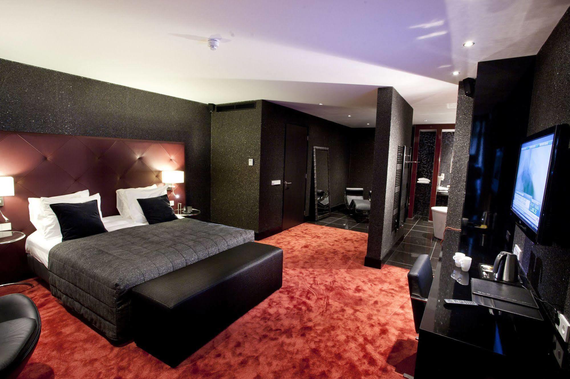 Van Der Valk Hotel Almere Luaran gambar